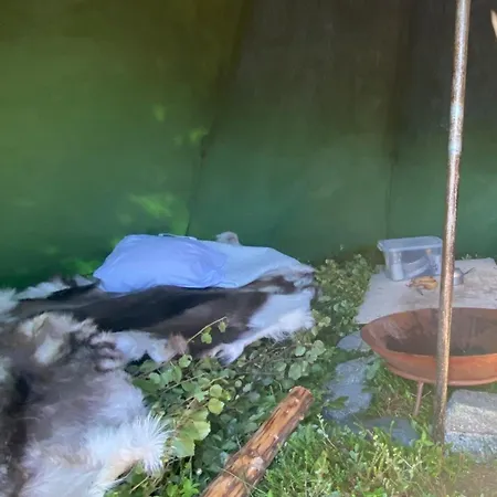 Campismo de Luxo Lávvu *